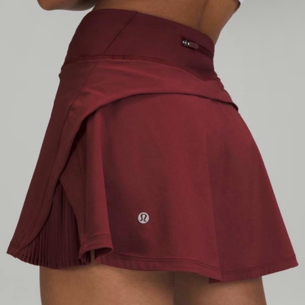 Lululemon Play Off The Pleats Skirt